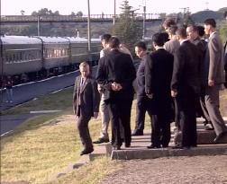 Kim Jong Il passes through Russia Far East town